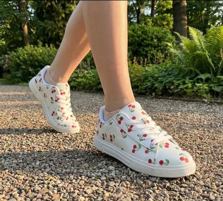 Дамски кецове голям размер