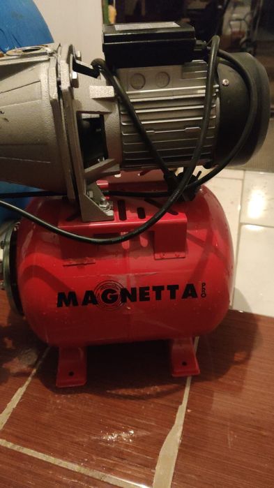 Водиной вакуумный насос