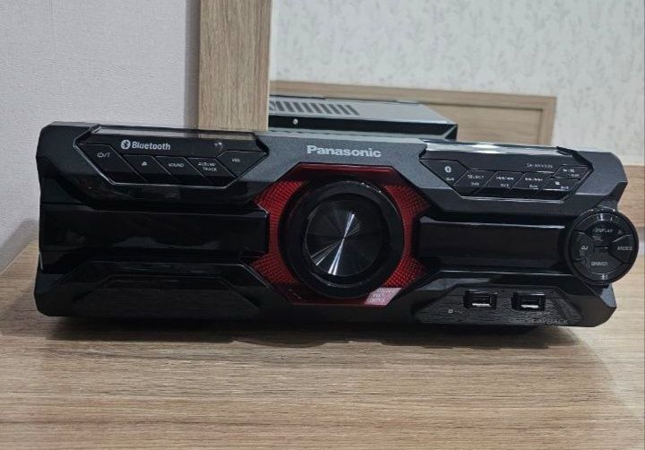 Музыкальный центр