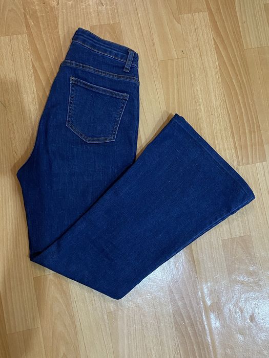 Новые джинсы клеш