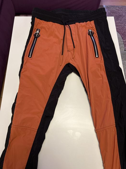 Pantaloni Made By Society