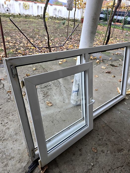 Дограма на марката REHAU два броя са. 173/93