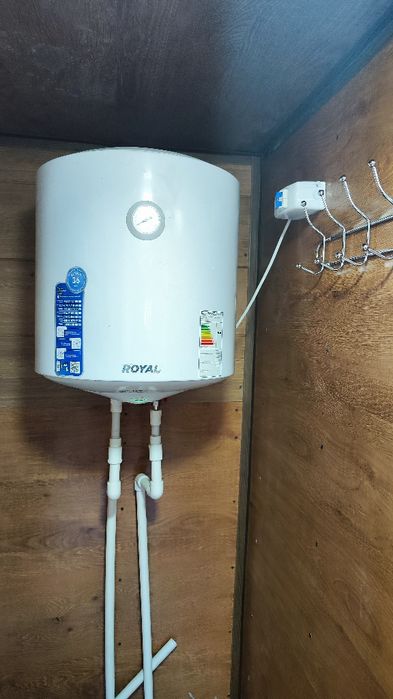 Ховли сотилади эски шахарда жойлашган