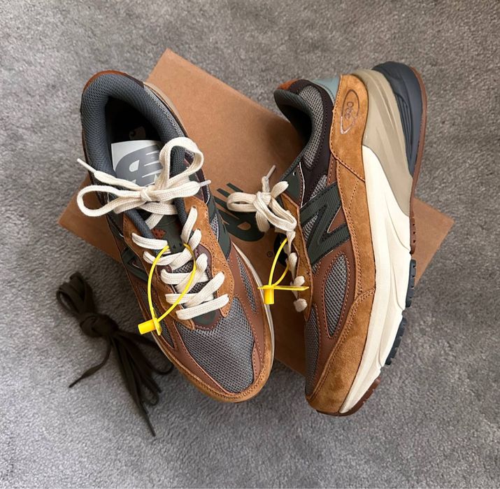 Кроссовки Carhartt WIP x New Balance 990v6
