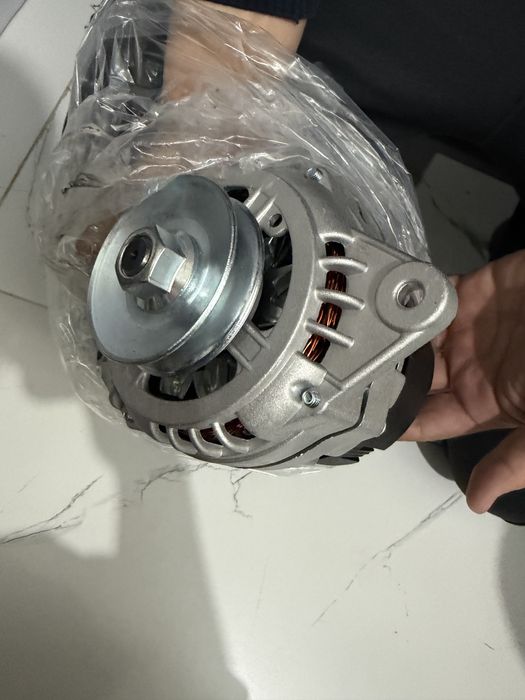 Генератор нива 2121