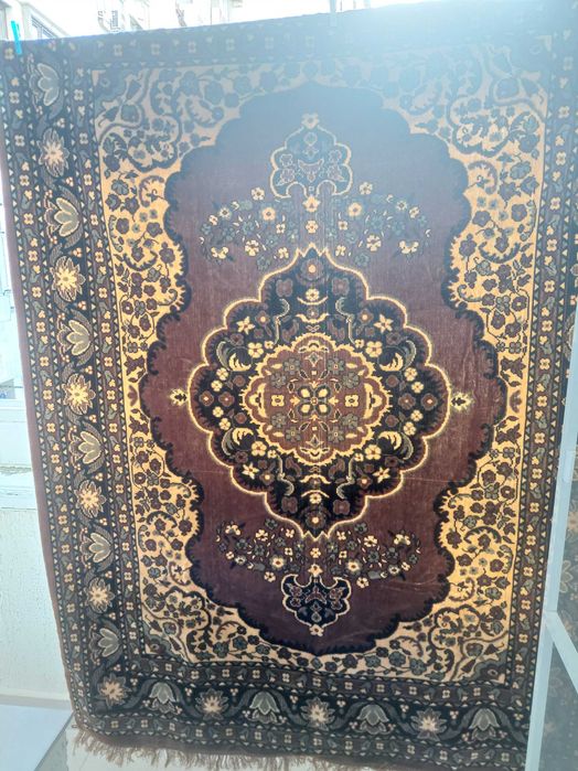 Два Персийски килима.