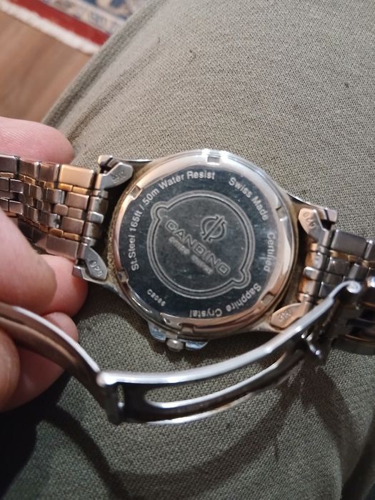 Ceas elvetian Candino Sapphire 50 M model 2086  ca nou
bratara metalic