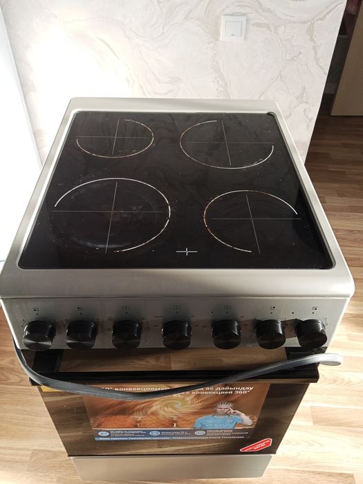 Продам плиту электрическую