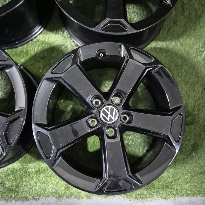 Jante Noi R 17 5x112 Golf,  Passat, Tiguan, Sharan, Caddy