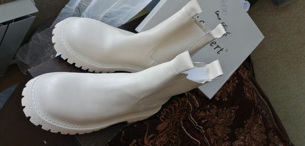 39р. Кожаные ботинки, весна. НОВЫЕ