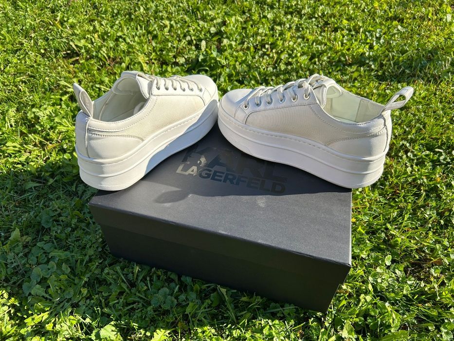 Karl Lagerfield mărimea 37