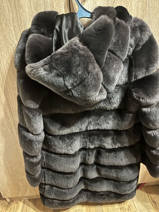 Продам шубу натуральный мех