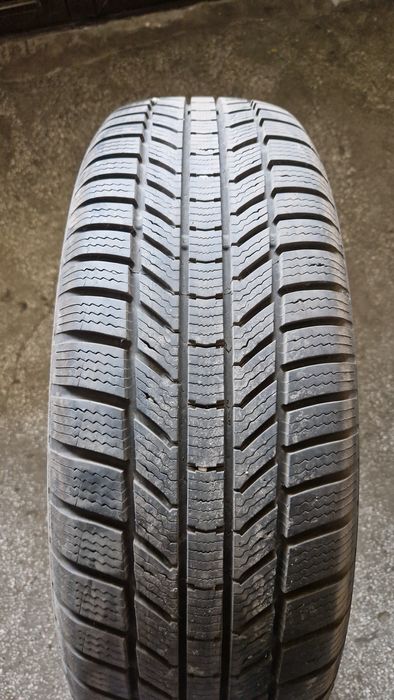 Vand cauciucuri iarna 215 65 R17