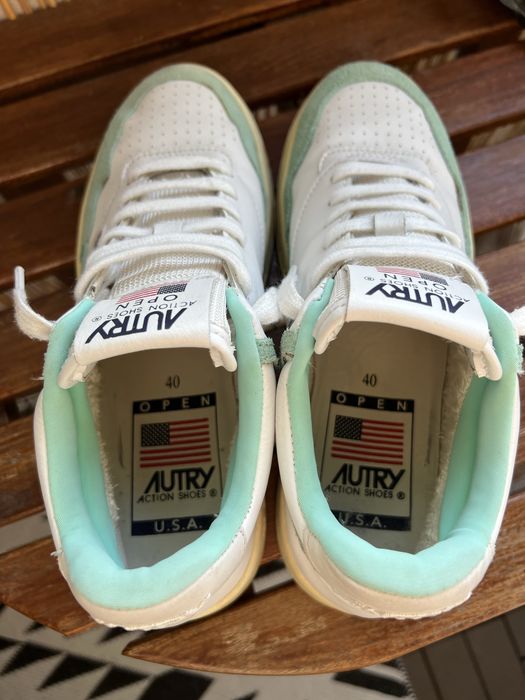 Autry Open Mid 40 EU Mint Green Originals
