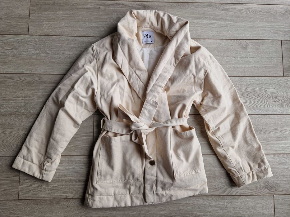 Set Zara pantaloni+ jacheta