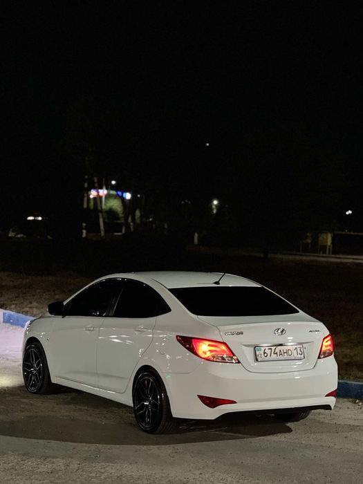 Hyundai accent продам сотилади