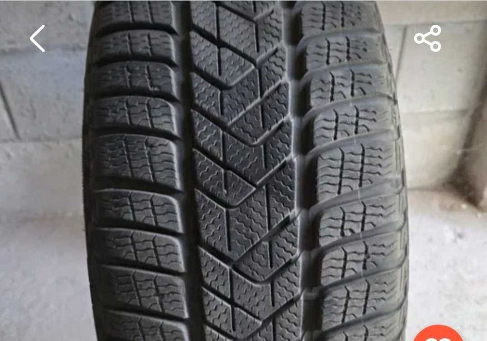 Зимни гуми 225/40 R18