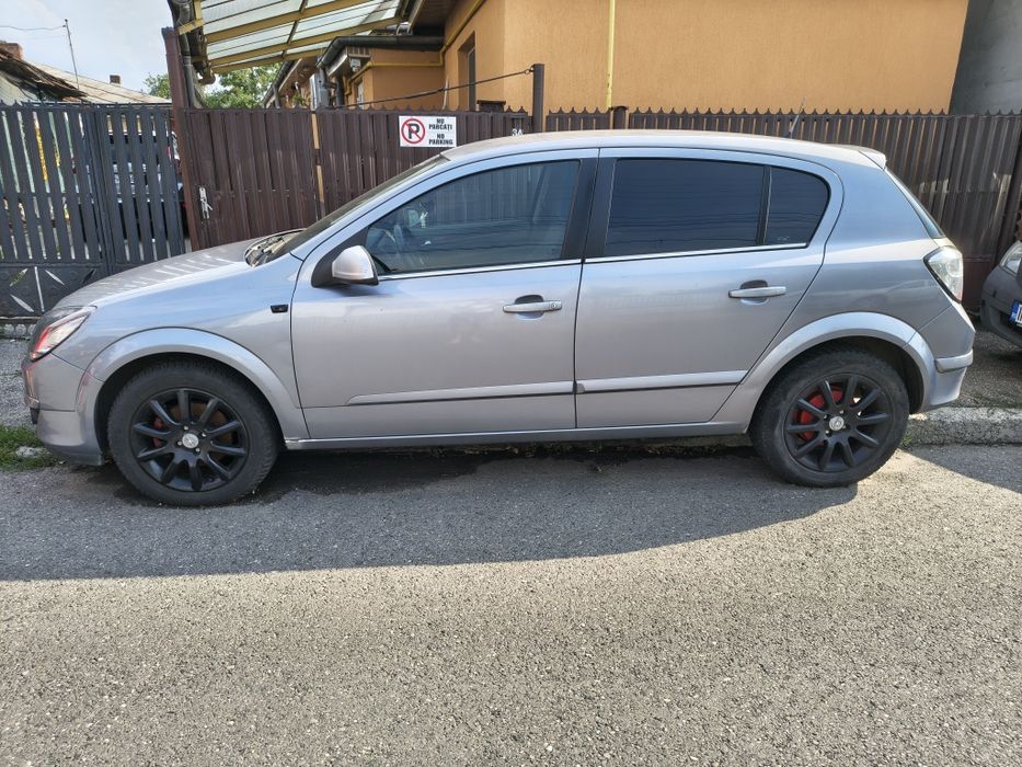 Opel ASTRA H,  motor 1.6 MPI, benzina, 105 cai putere