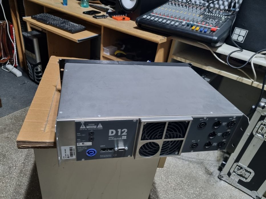Vind amplificator D&B d12