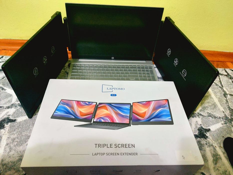 Laptomo S3 -Triple Screen 14” - Laptop Screen Extender Laptomo S3 -Triple Screen 14” - Laptop Screen Extender