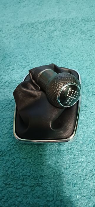 Nuca schimbator viteze + manson