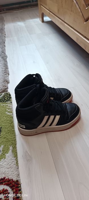 Adidași băiat Nr 28.