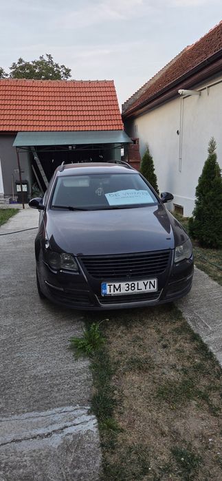 Vând Volkswagen B6.