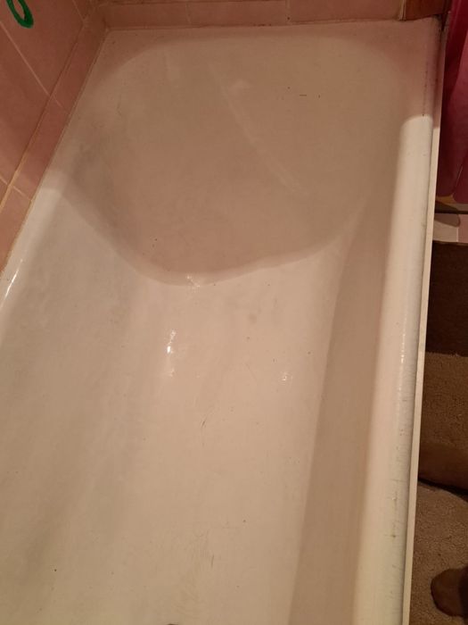 Продам ванную чугунную