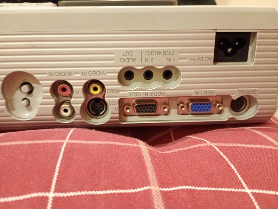Проектор Panasonic PT LB30EA