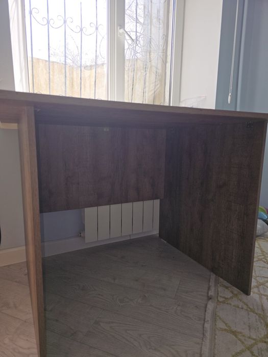 Качественный письменный Стол