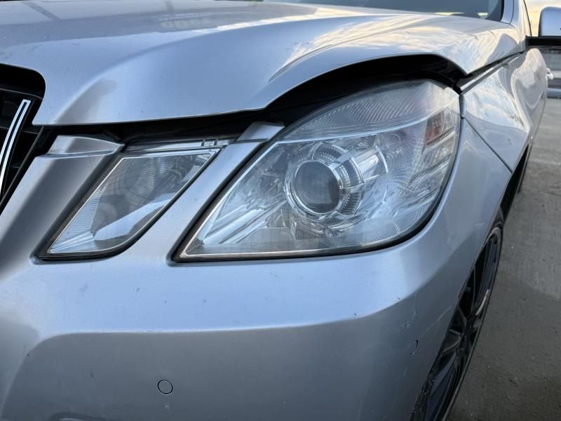 Far stanga Mercedes E-Class W212