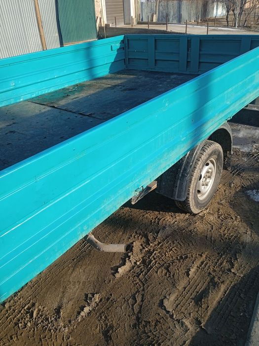 Мерседес бенс бортовой.