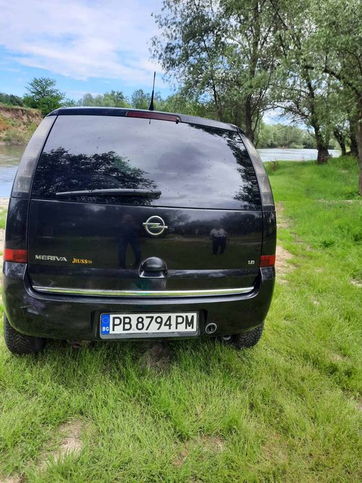 Opel Meriva - газова уредба 1600куб.см.158000 км. 2007 г.