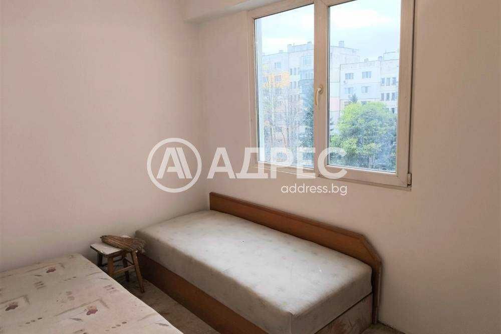 Продава се Тристаен апартамент в Разград, Орел - 75 кв.м за 920 €/кв.м - Снимка #4