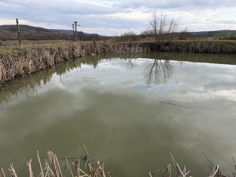 Vand pescarie cu loc de casa /cabana