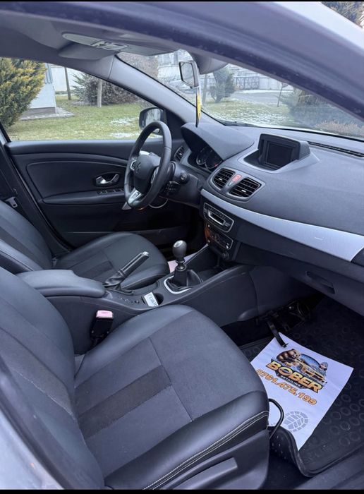 Renault Fluence navi , clima