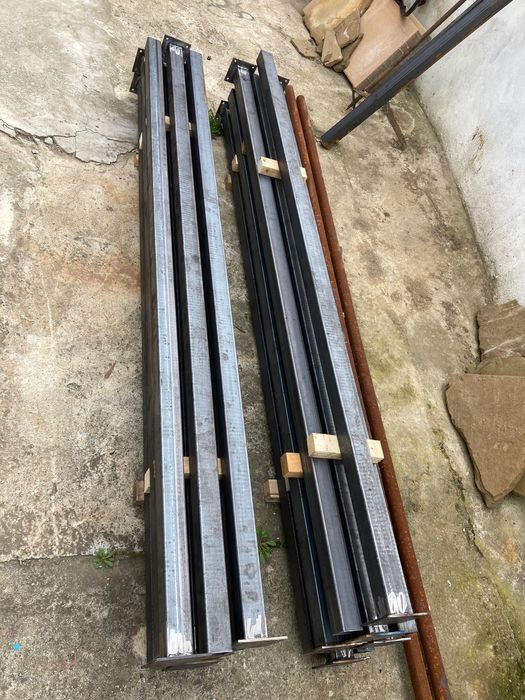 Оградни колчета от метал