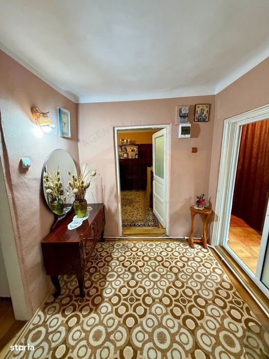 700 mp, teren intravilan, zona Centru, 150.000 euro