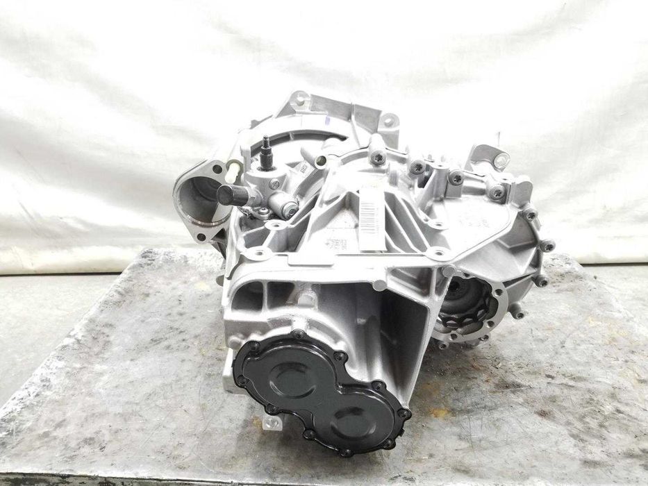Cutie viteze VW Caddy IV; 2.0 TDI; UFX; 6 Viteze; Start/Stop;2022-2025