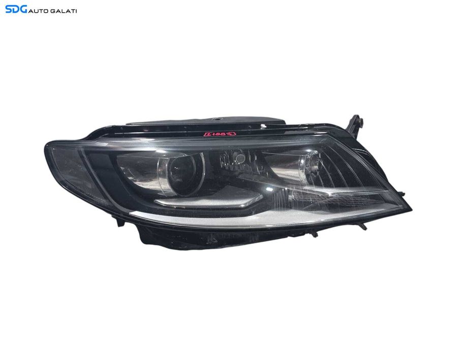Far Dreapta cu Lupa si Xenon Volkswagen CC 2012 - 2017 Cod 3C8941032B 030127867200 8K0941597E [L1883]