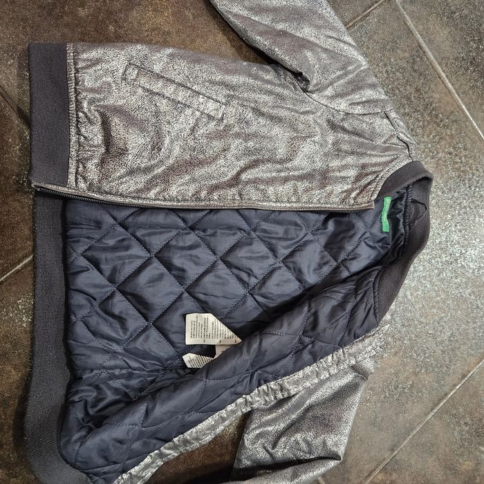 Преходно яке Benetton