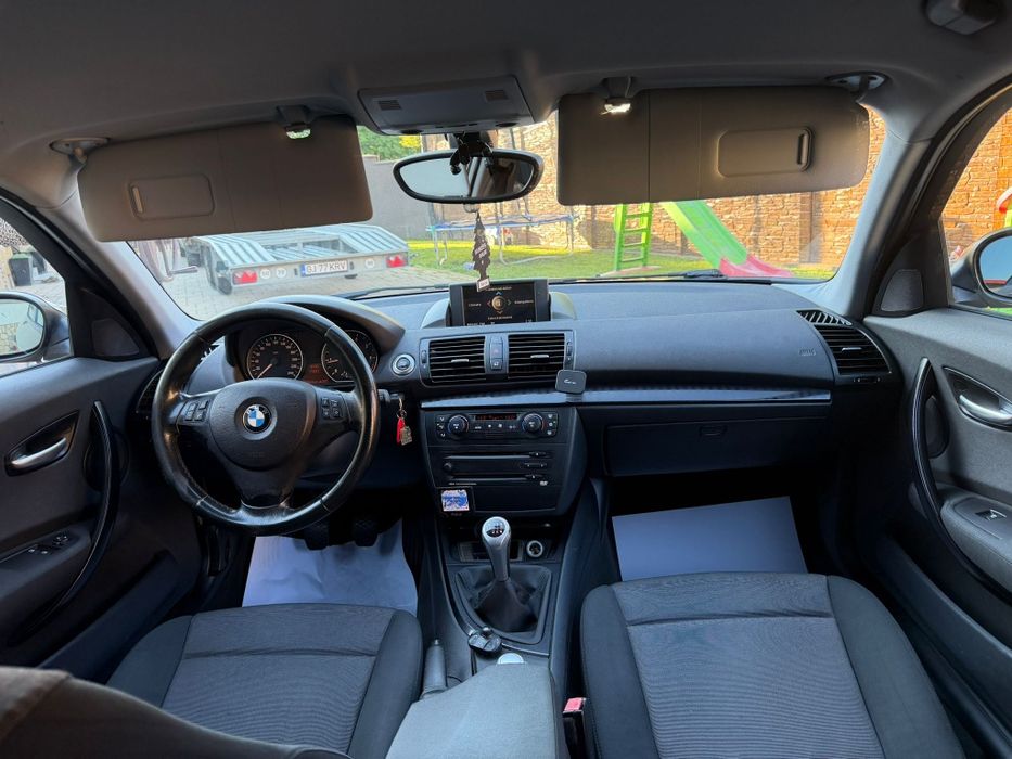 Bmw 118i 143cp 6+1 trepte 2007/2008 Navi~Jante17~Benzina