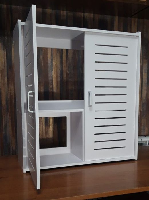 Продам  полки   .