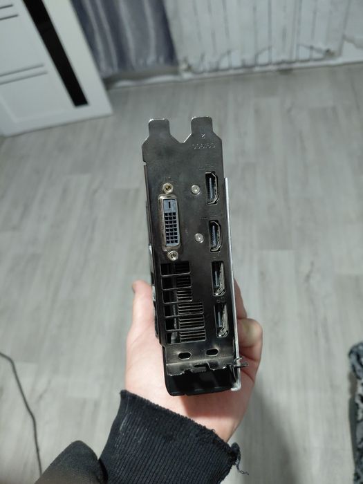 Видеокарта RX580