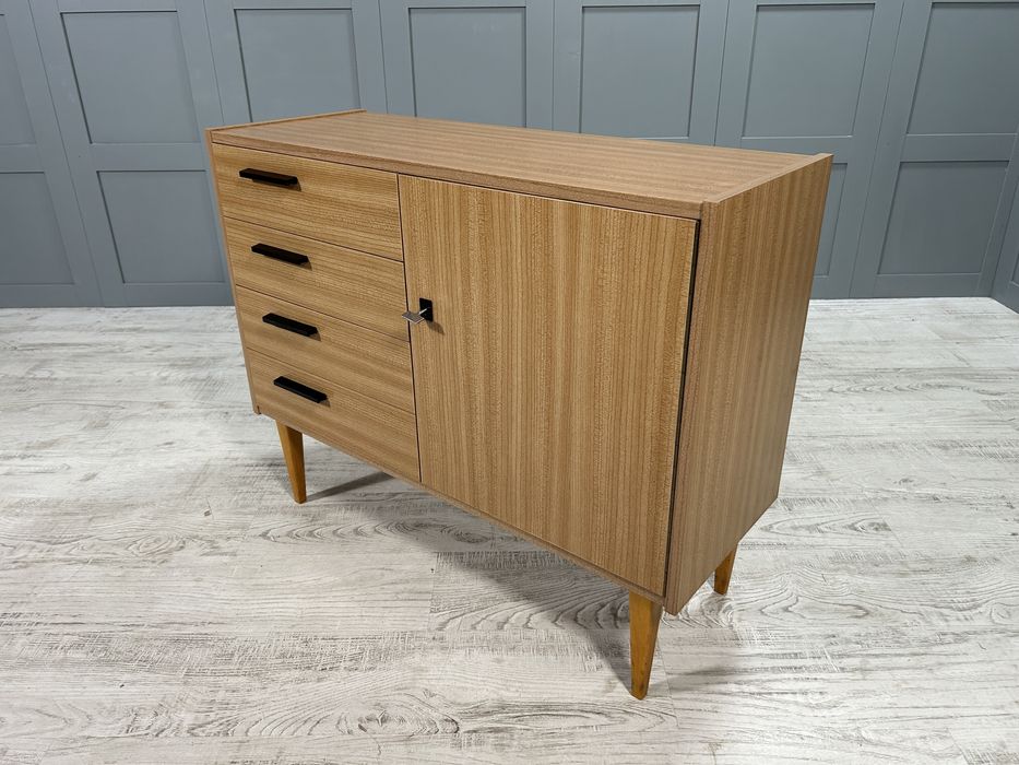 Винтидж скрин 3К Mobel от 80-те Г