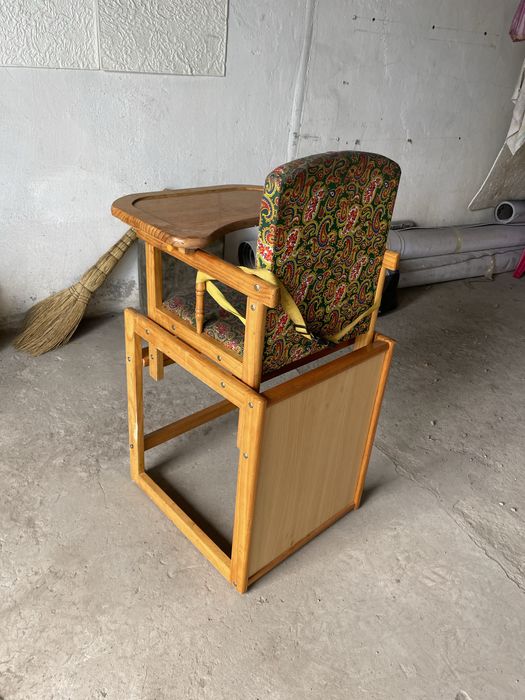 Детский стульчик-трансформер для кормления