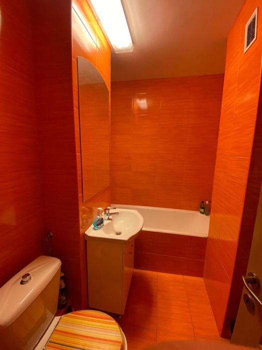 Vand apartament 3 camere (fara agentie )