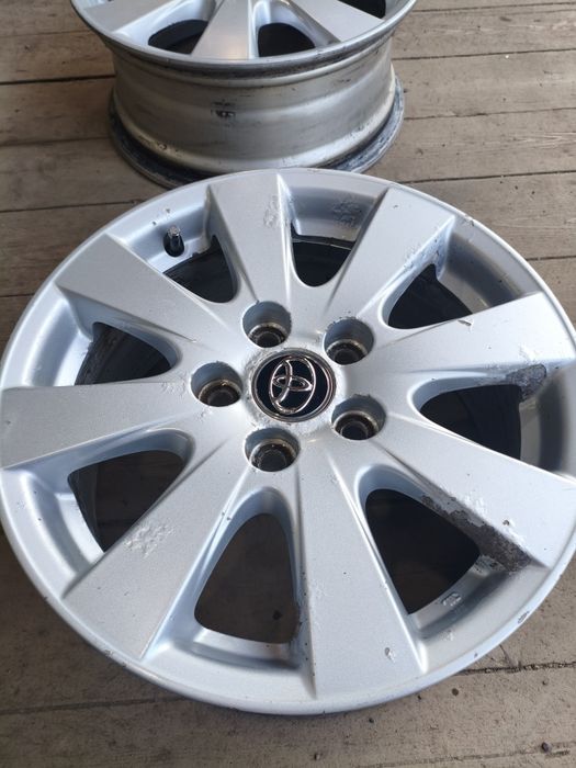 Диски колесные R 16 camry 40