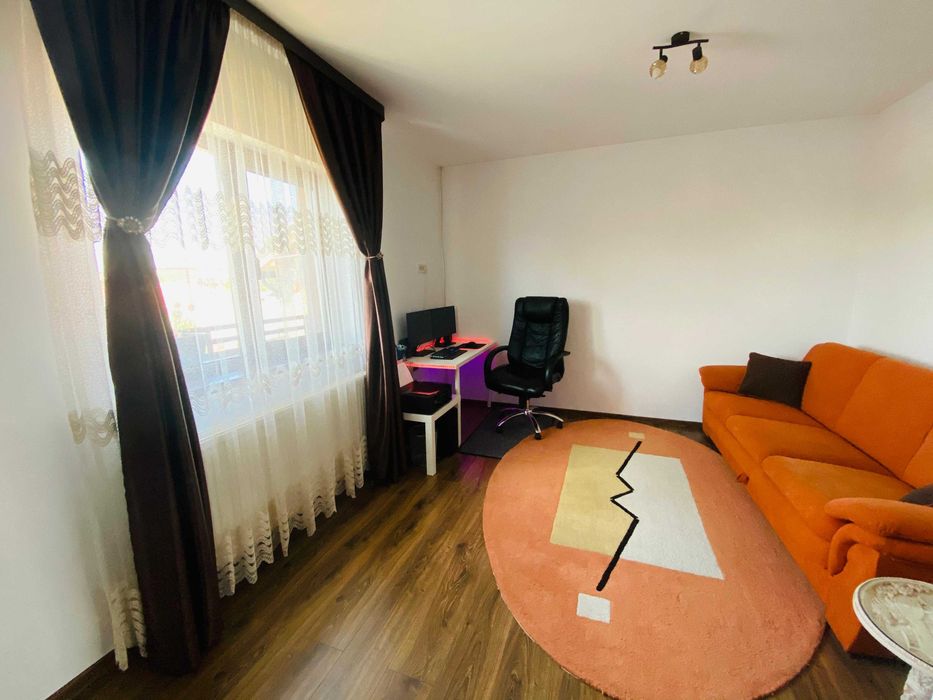 Inchiriez Apartament 3 Camere - Voluntari