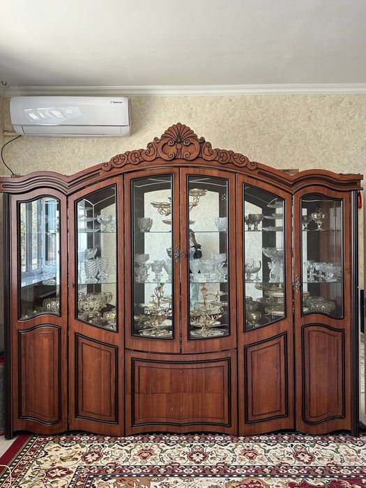 Сервант сатылады